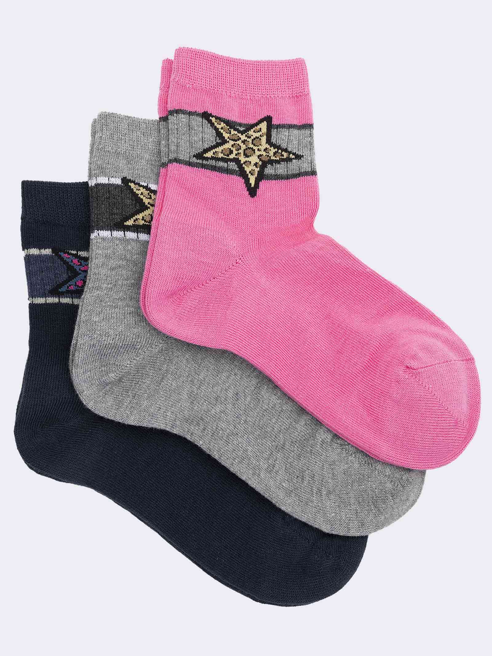 Calze Corte Fantasia Bambina - Design Moderno e Comfort - Image 1