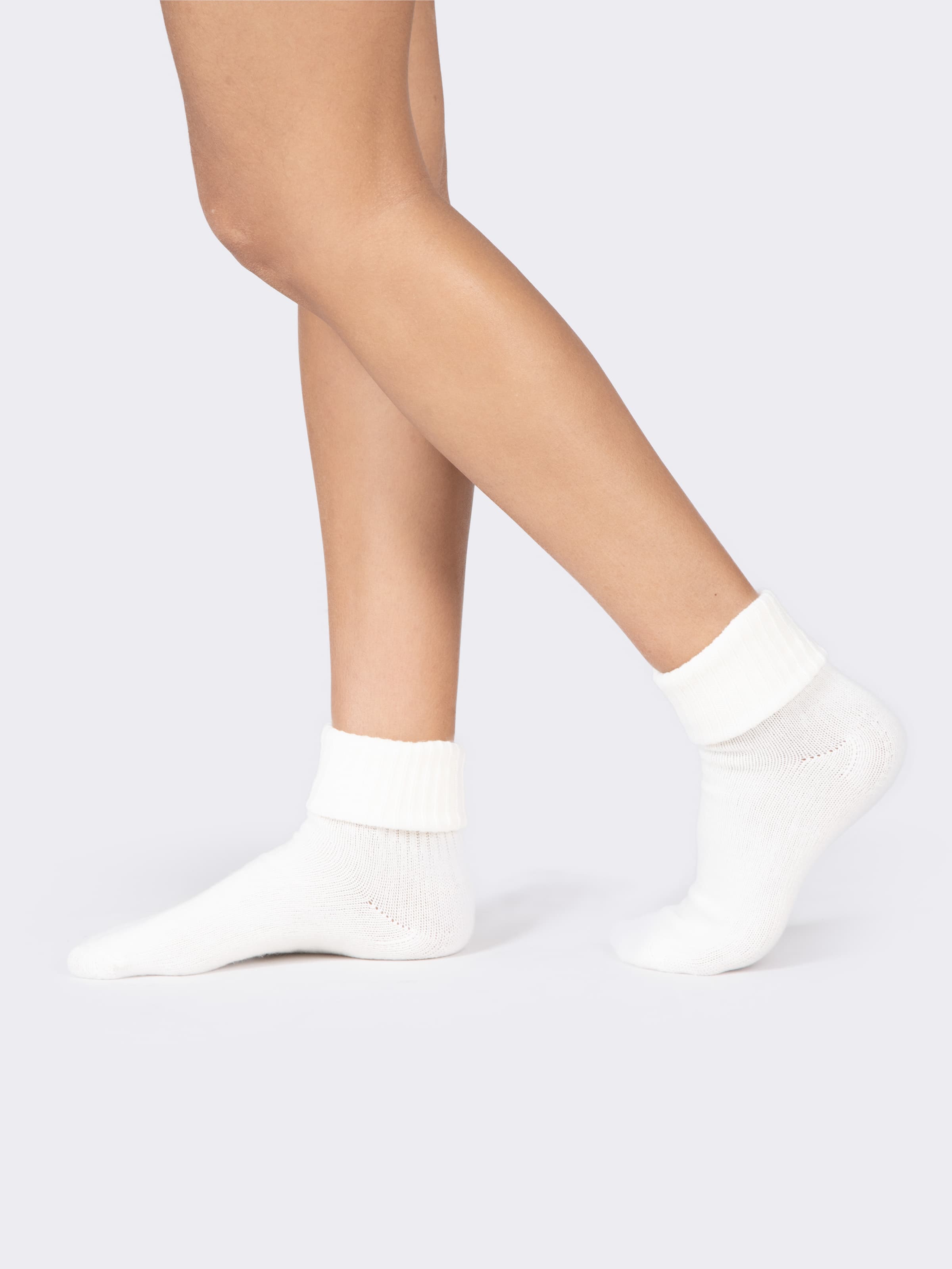 Calze Corte Donna con Risvolto - Morbide e Confortevoli per Uso Quotidiano - Image 1