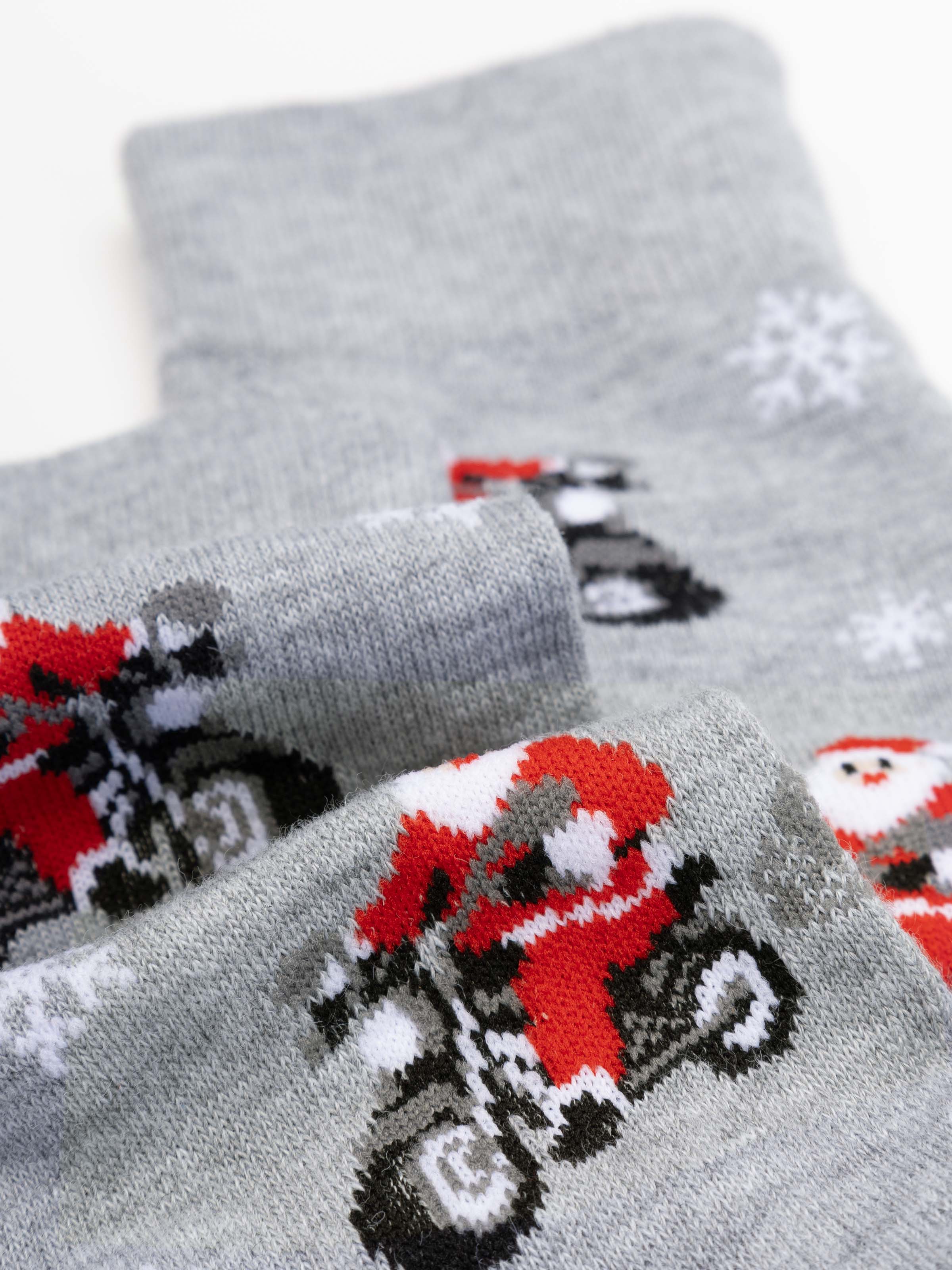 Calze Corte Uomo Natalizie - Mix di Fantasie Festive - Image 2