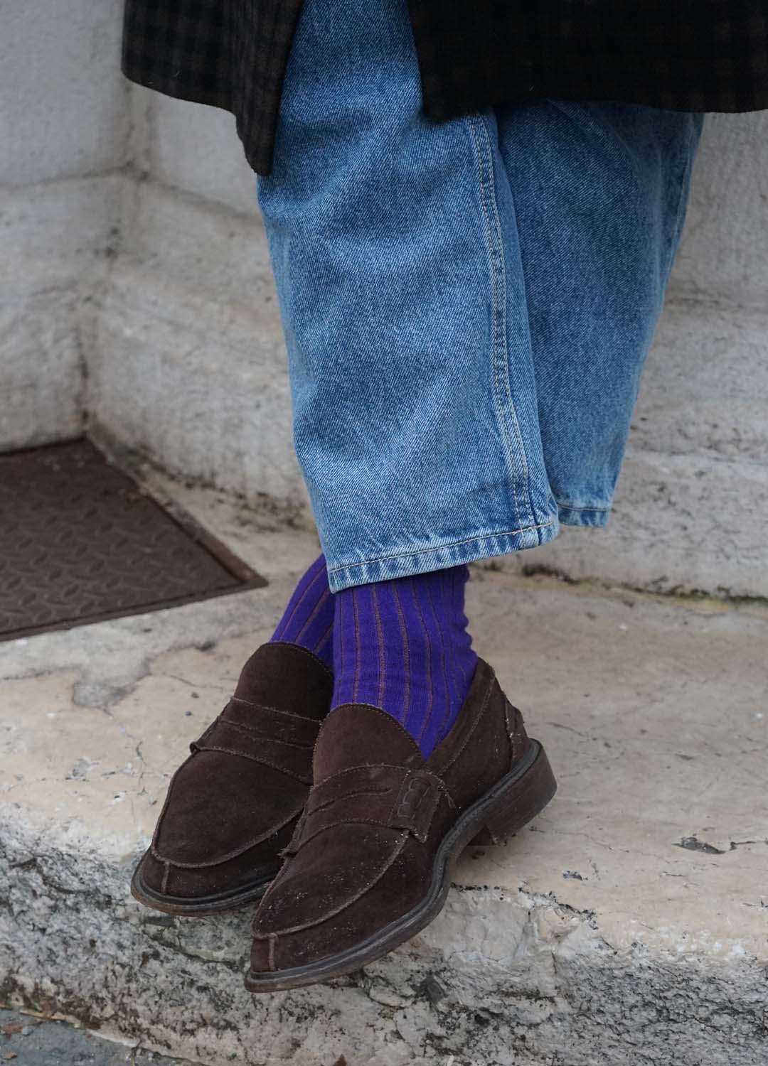 Lakpoau Calzini Uomo in cotone, Confezione da 10 Paia,Morbide e Classiche, Elastiche e Traspiranti Calze da Lavoro e Uso Quotidiano Nero,Blu Navy 39-42