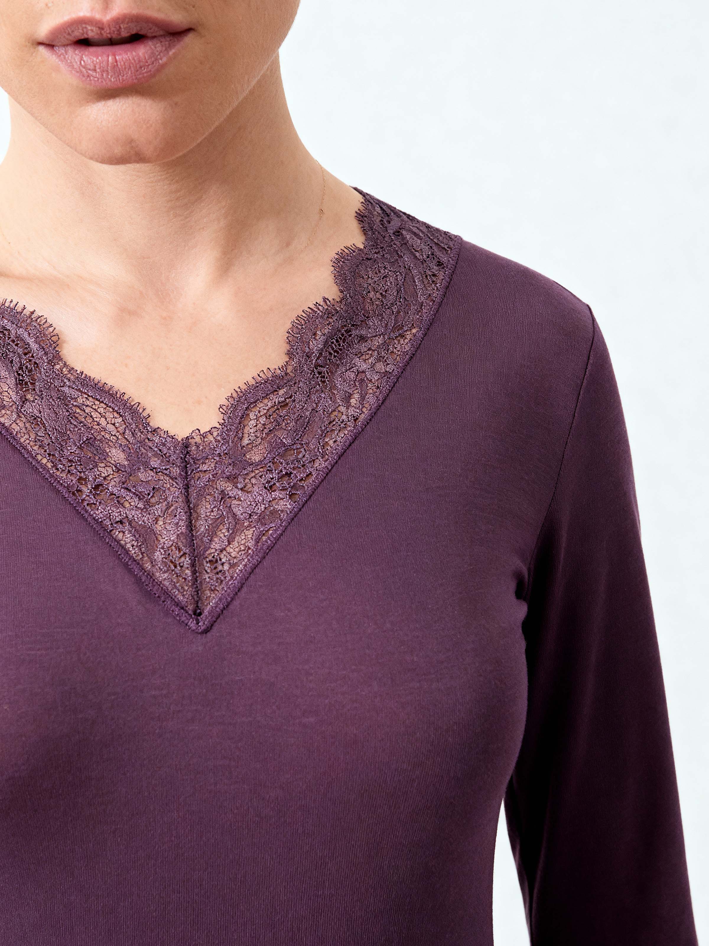 Maglia Donna con Cashmere e Pizzo Manica Lunga - Intima Elegante e Calda - Image 3