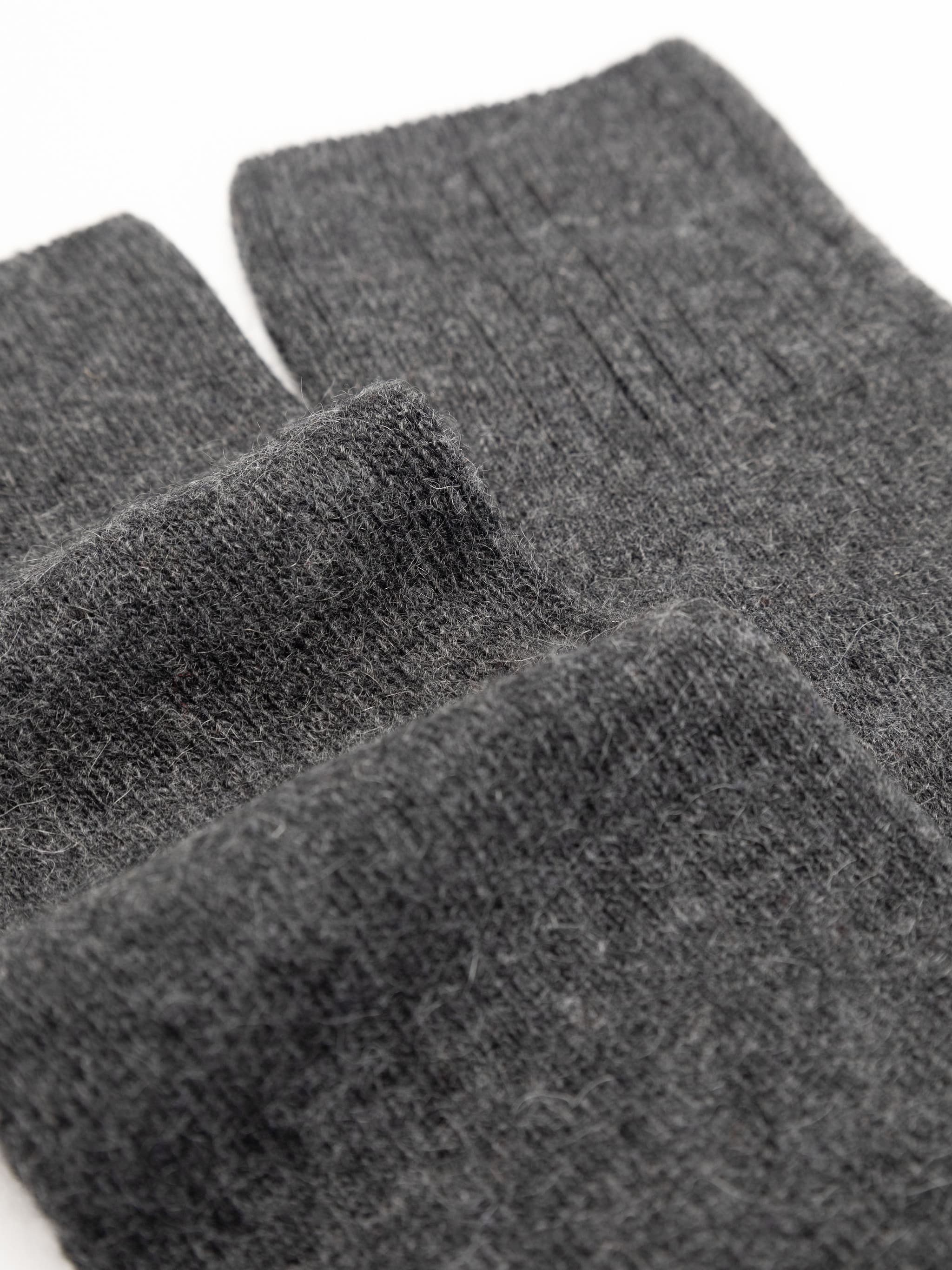 Calze Uomo Lunghe in Cashmere - Eleganza e Comfort Made in Italy - Image 29