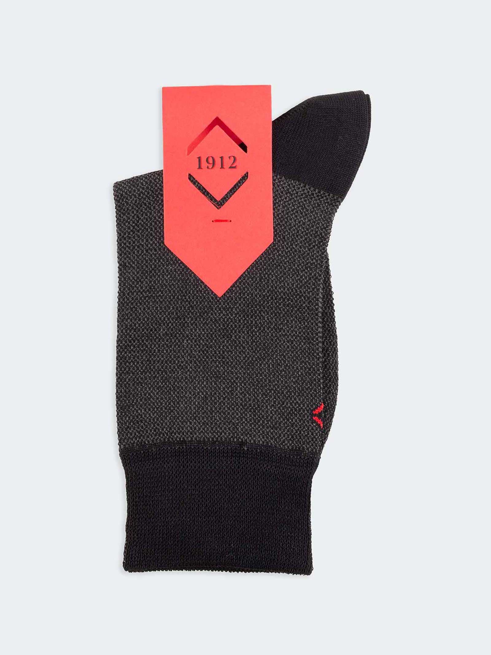 Calze Eleganti da Uomo - Design Moderno e Comfort Premium - Image 1