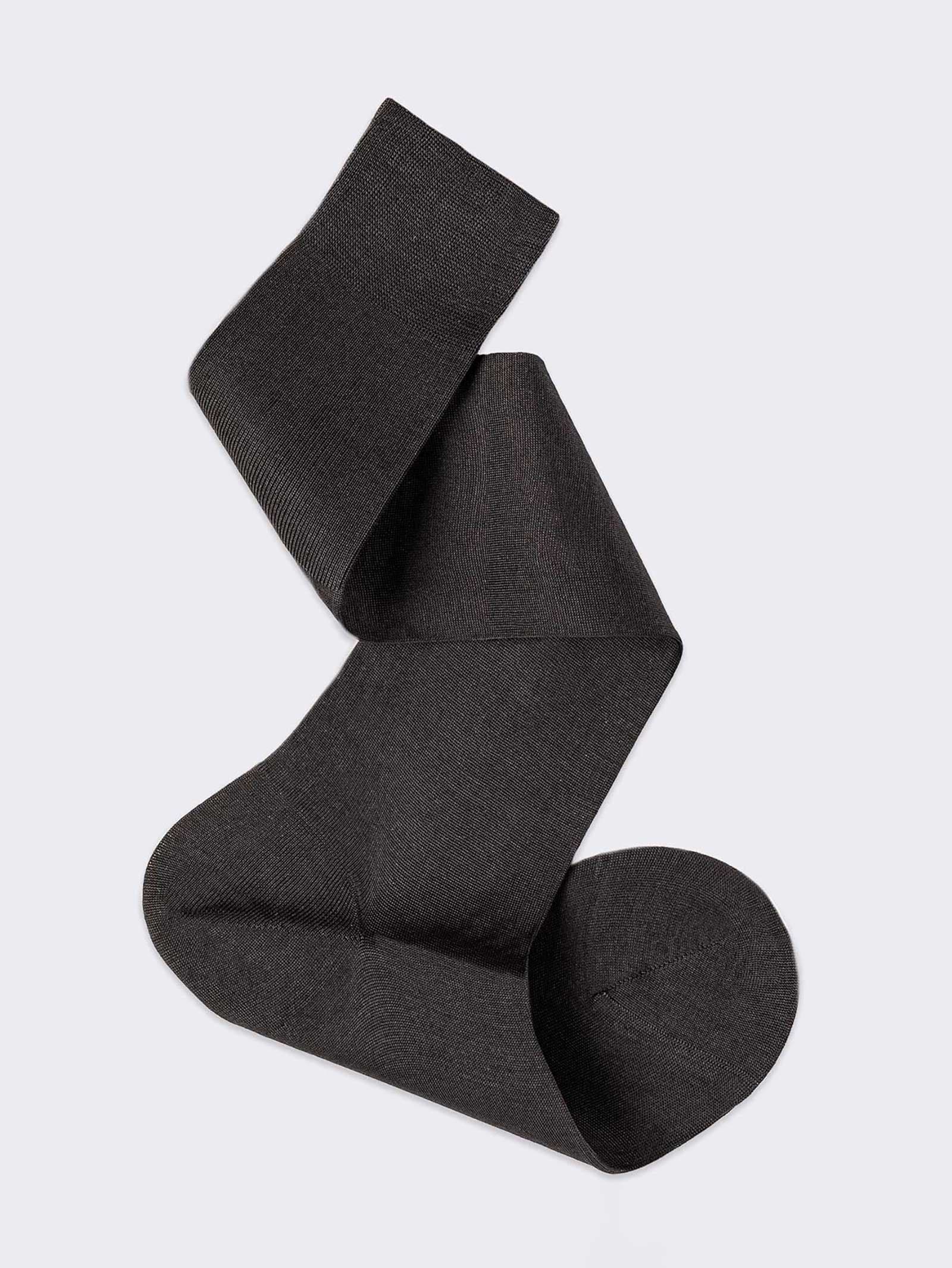 Calze Uomo Lunghe in Filo Scozia - Eleganza Classica - Image 1