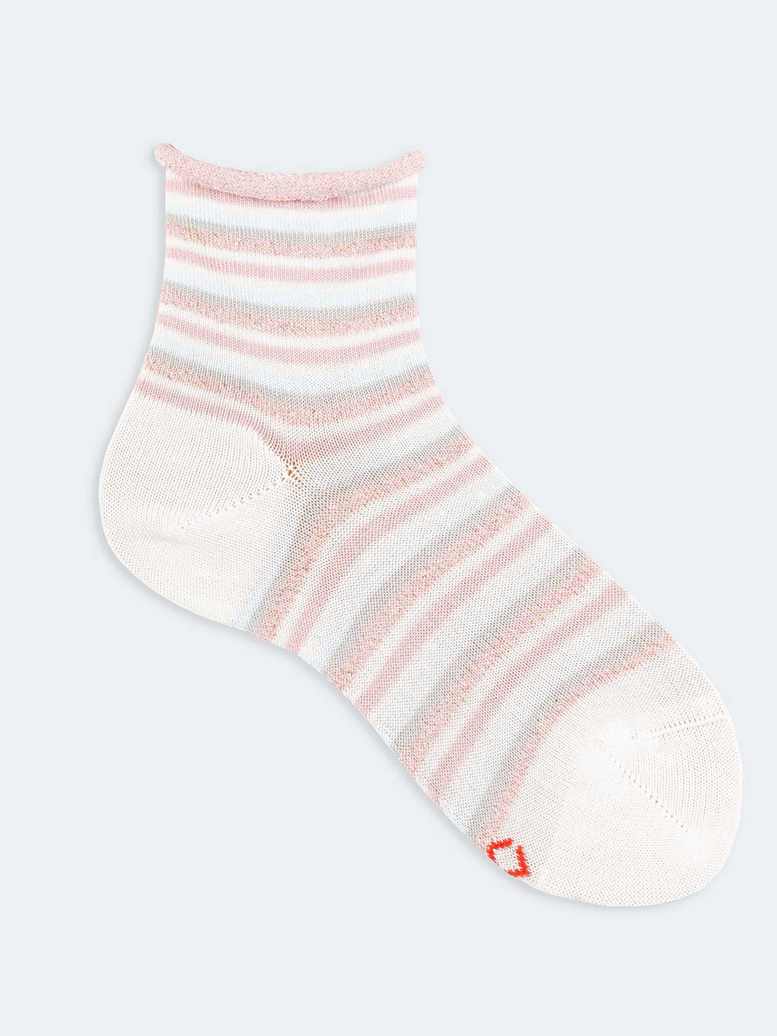 Calzini Corti Fantasia per Bambina - Design a Righe Elegante - Image 1
