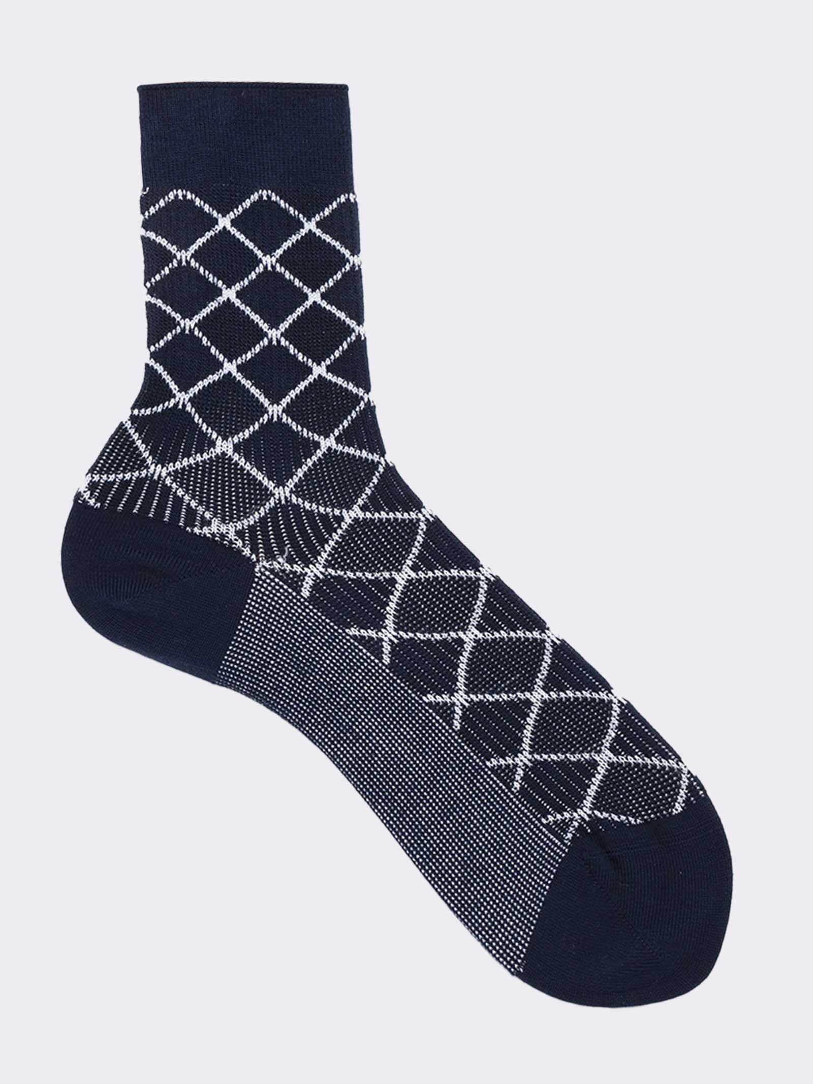 Calzini Corti Donna con Motivo a Rombi - Design Elegante e Comfort - Image 2
