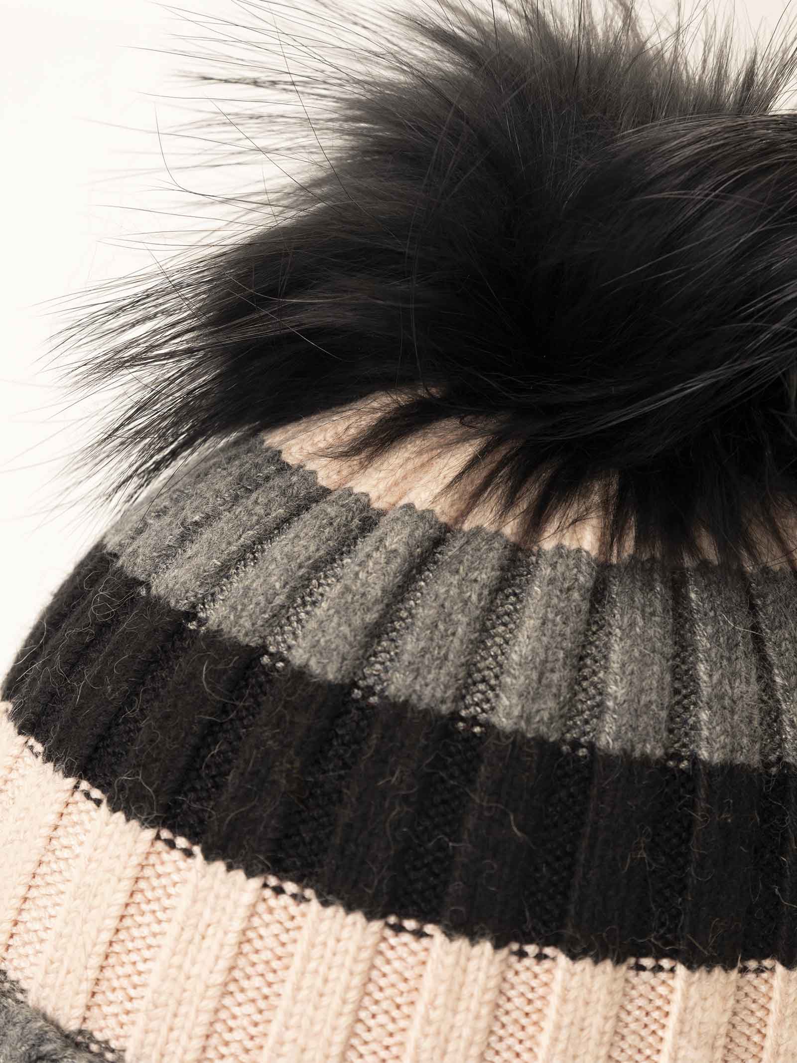 Berretto Donna Invernale a Righe con Pompon - Elegante Cappello Morbido - Image 2